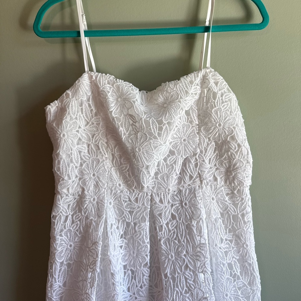 Floral Lace Dress - ASTR the Label - Picture 6 of 11